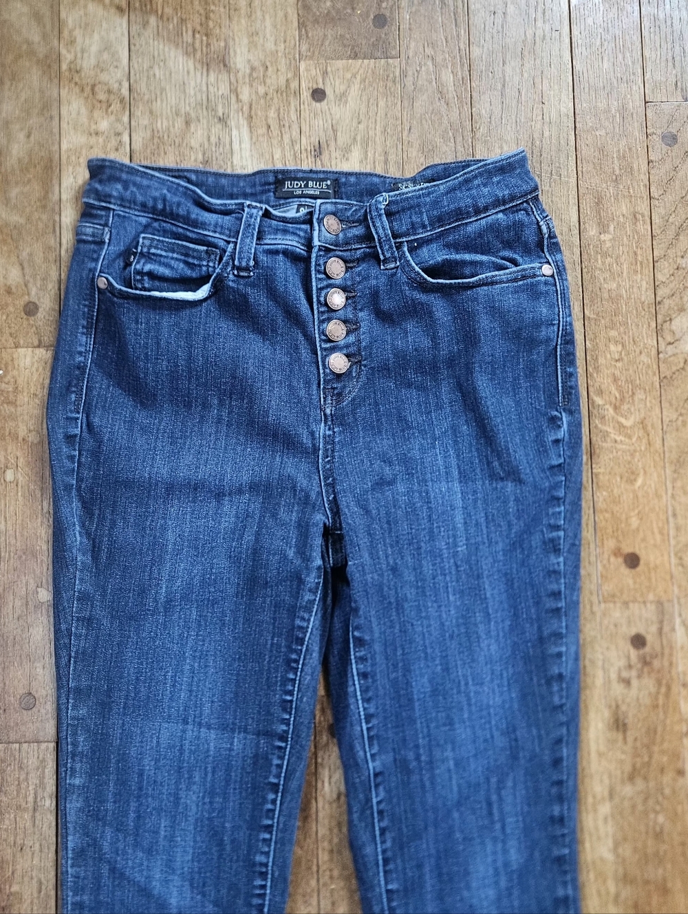 Judy Blue Skinny Jeans with Button-Fly Size 9/29 - Picture 2 of 7